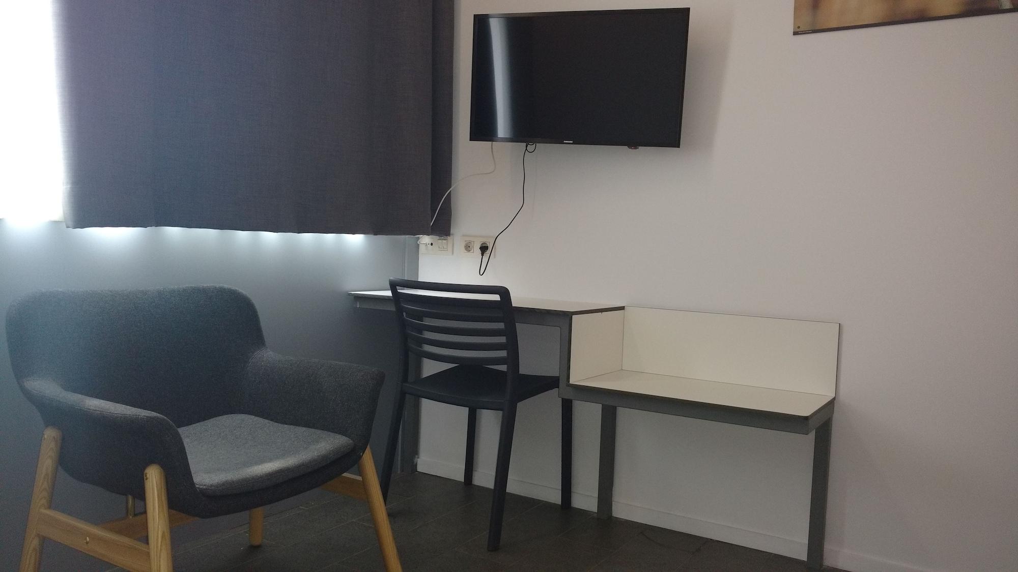 Centre Esplai Albergue El Prat de Llobregat Ngoại thất bức ảnh