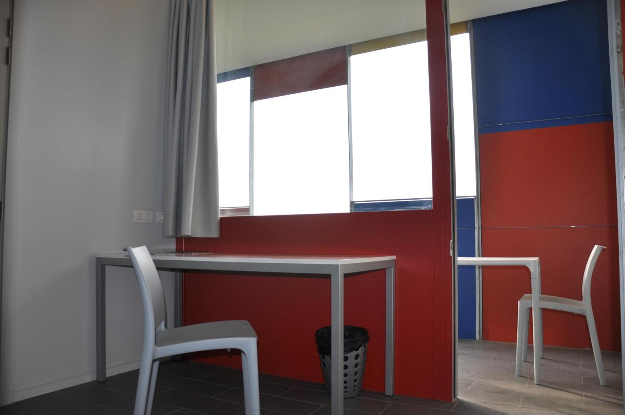 Centre Esplai Albergue El Prat de Llobregat Ngoại thất bức ảnh